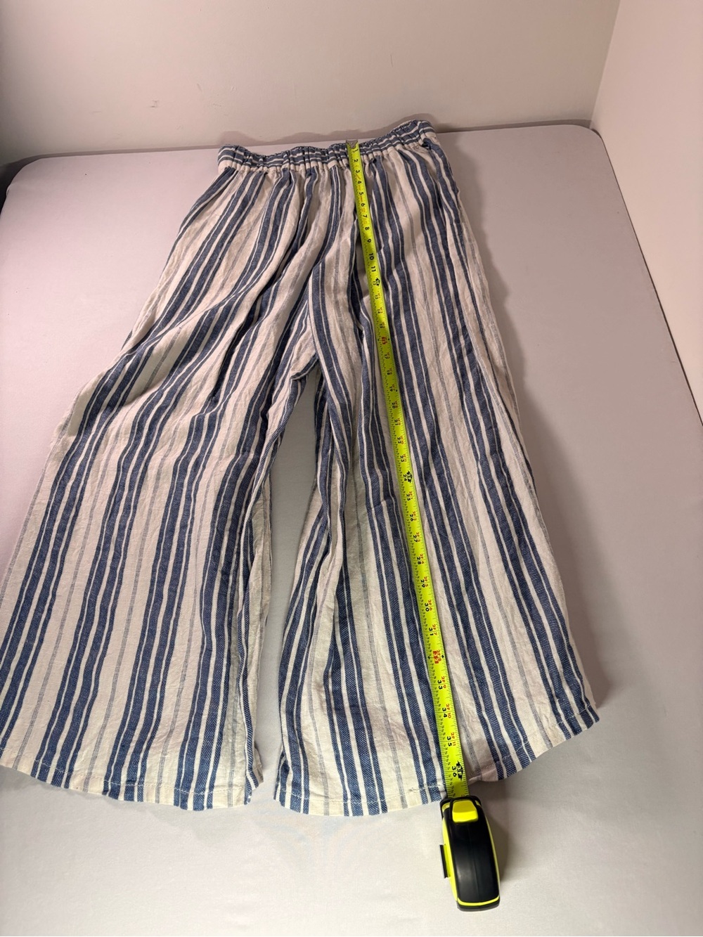 Christian Siriano Cream and Blue Striped Wide Leg Pants - Picture 3 of 3